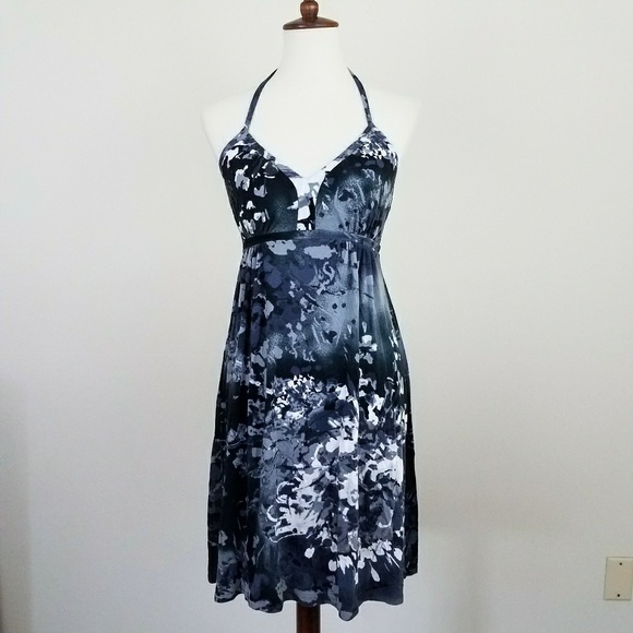 Express Dresses & Skirts - Express Floral Halter Dress